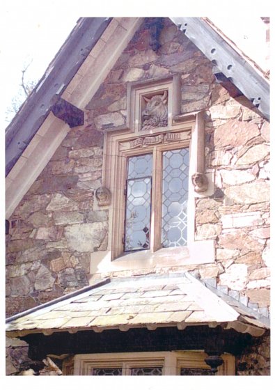 Almshouses in Woodhouse